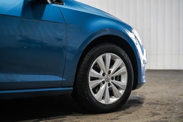 https://dvg-vehicle-assets.s3.amazonaws.com/1204041/5vto5ms5ce7zrmld86jwlu4or.jpg