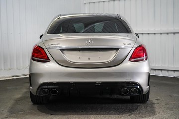 https://dvg-vehicle-assets.s3.amazonaws.com/1204045/1xsyl347r6g24mybe4r8wtc27.jpg