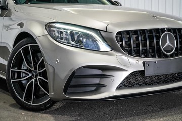 https://dvg-vehicle-assets.s3.amazonaws.com/1204045/2gzrudzxznq94915mkz32w02p.jpg