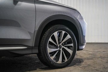 https://dvg-vehicle-assets.s3.amazonaws.com/1204047/2cduwnshjh0nsa42j8sarw3jw.jpg