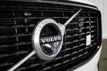 https://dvg-vehicle-assets.s3.amazonaws.com/1204053/4km7fi2qeipxc0j7dtt5imvw2.jpg