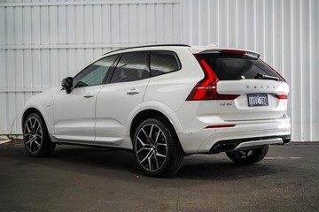 https://dvg-vehicle-assets.s3.amazonaws.com/1204053/av549nhbiy0kvecoozl6l8ppt.jpg