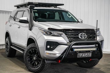 https://dvg-vehicle-assets.s3.amazonaws.com/1204057/5yli9vuxf1gs5u1n16dlc3sio.jpg