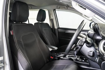 https://dvg-vehicle-assets.s3.amazonaws.com/1204057/95qe8jc4niu8woybmfizkdiip.jpg