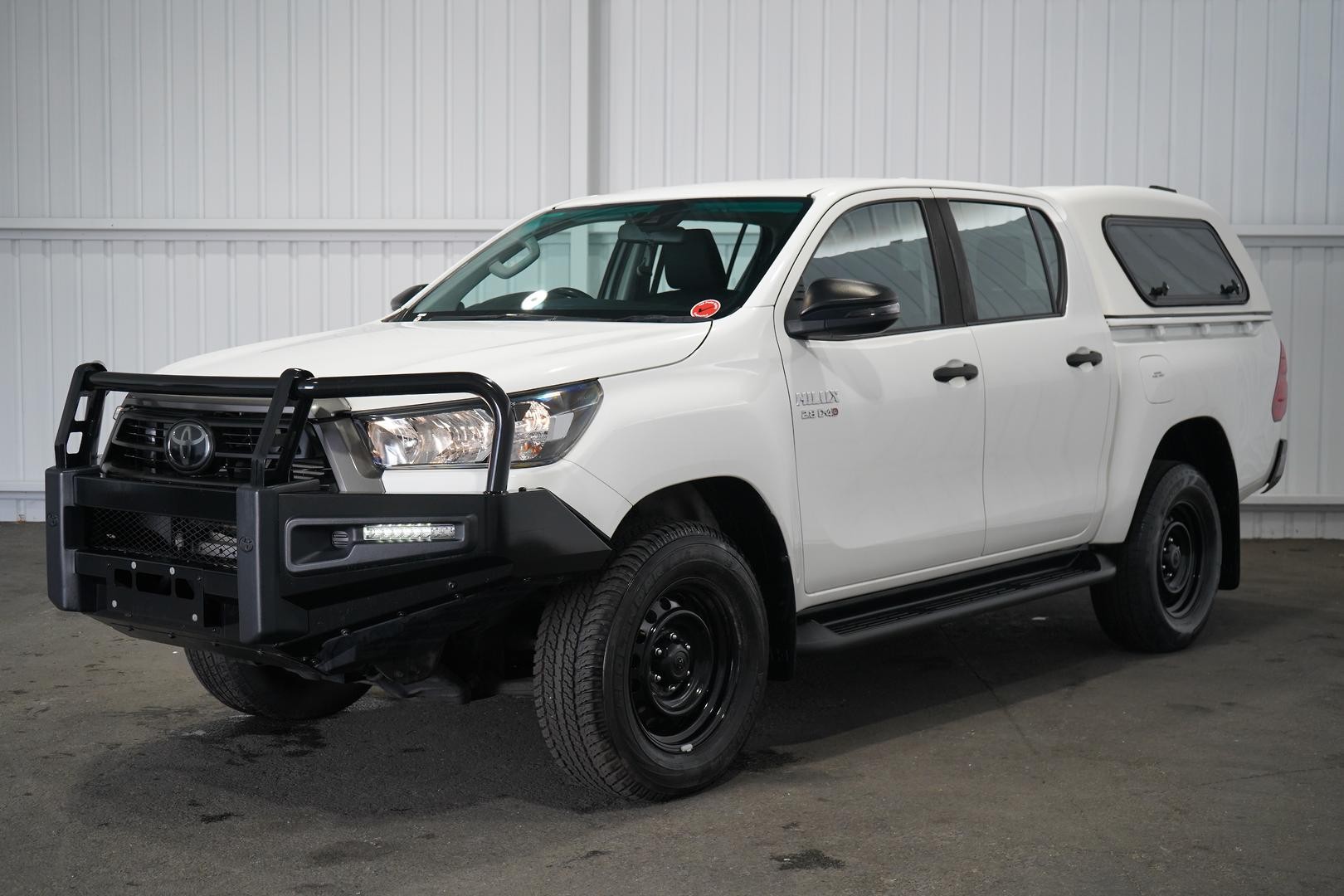 Toyota Hilux image 4