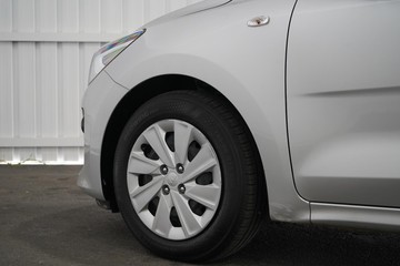 https://dvg-vehicle-assets.s3.amazonaws.com/1204068/bdj0swllhs8bh7a0t3dwlatld.jpg