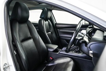 https://dvg-vehicle-assets.s3.amazonaws.com/1204073/2g49rpki804guxxsol64ynbdo.jpg