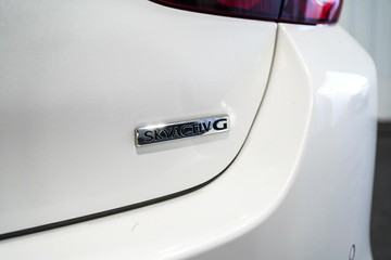 https://dvg-vehicle-assets.s3.amazonaws.com/1204073/9t0svze6tfmadobbu1v1y7b5m.jpg
