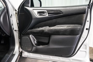 https://dvg-vehicle-assets.s3.amazonaws.com/1204075/cgt8148j4sl1luklpdu4r4oec.jpg