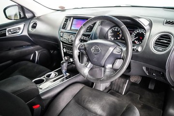 https://dvg-vehicle-assets.s3.amazonaws.com/1204075/cyb83qrblr9hnabwulxf9drgu.jpg