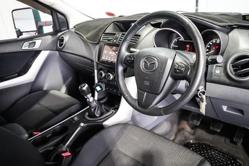 https://dvg-vehicle-assets.s3.amazonaws.com/1204078/al9xms9gxq4ar856py1w7dwap.jpg