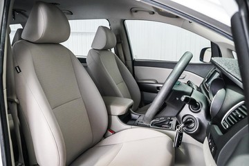 https://dvg-vehicle-assets.s3.amazonaws.com/1204082/70e0e4tpjodobn2pwwy3flhya.jpg