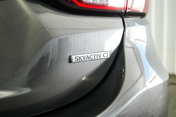 https://dvg-vehicle-assets.s3.amazonaws.com/1204083/1b16f8vx6k2u6v0ytyja4nj3y.jpg