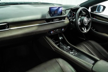 https://dvg-vehicle-assets.s3.amazonaws.com/1204083/73vfzoc8cl6wnjsx7ew8a59ud.jpg