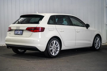 https://dvg-vehicle-assets.s3.amazonaws.com/1204094/65yj4o4uda54i9ywis7ugfbsi.jpg