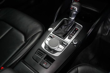 https://dvg-vehicle-assets.s3.amazonaws.com/1204094/c9m5bl5ojp8rsszws13dz8v0y.jpg