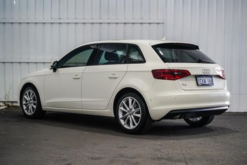 https://dvg-vehicle-assets.s3.amazonaws.com/1204094/ch85jxvcia3s42glqmnbslb3s.jpg
