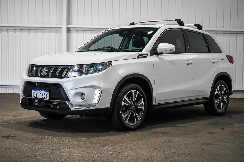 Suzuki Vitara image 4