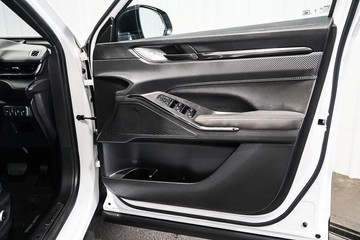 https://dvg-vehicle-assets.s3.amazonaws.com/1204098/7fz431k4xjfuz6n0x7wpx6hw2.jpg