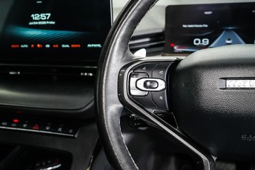 https://dvg-vehicle-assets.s3.amazonaws.com/1204098/8henipqed4mlfdzpml03tazu0.jpg