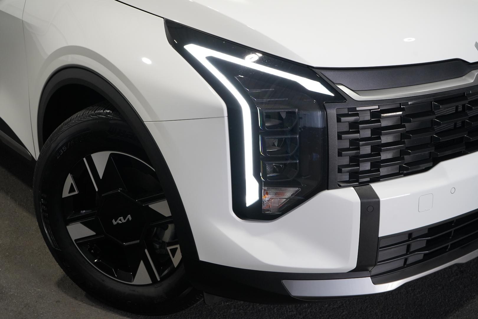Kia Sportage image 2