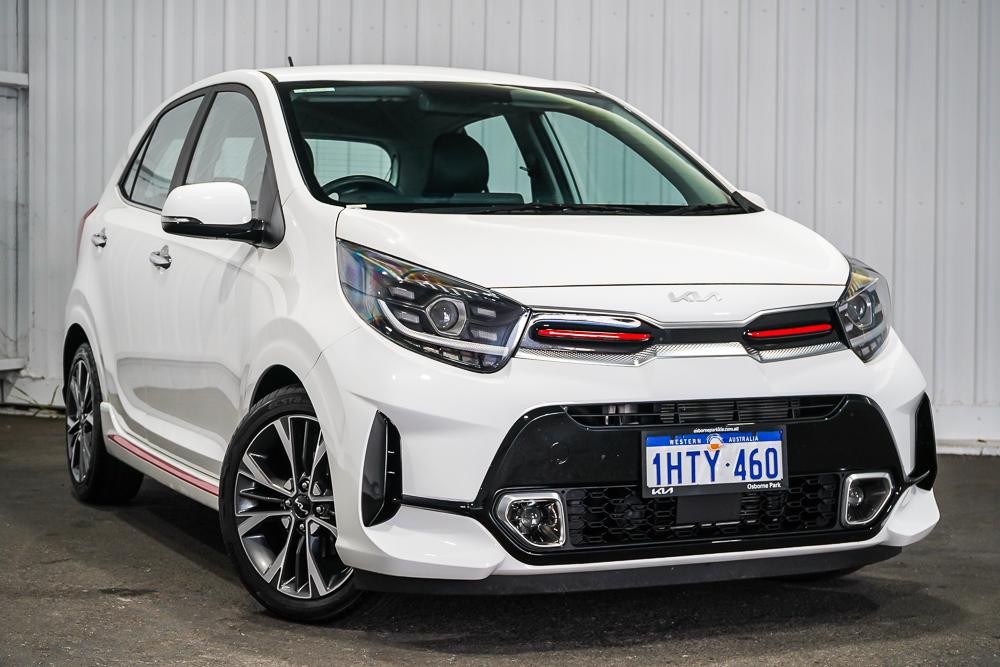 Kia Picanto image 1