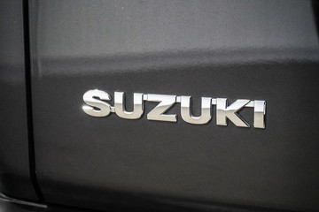 https://dvg-vehicle-assets.s3.amazonaws.com/1204111/8hc9cdtkafwz145tuuwai4bgb.jpg