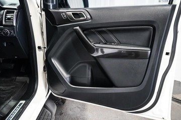 https://dvg-vehicle-assets.s3.amazonaws.com/1204118/7ykdvas11t05mtlw1wrxyy0zo.jpg