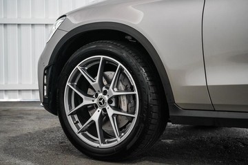 https://dvg-vehicle-assets.s3.amazonaws.com/1204119/18lls4st0tdjawzodq9t46nmj.jpg