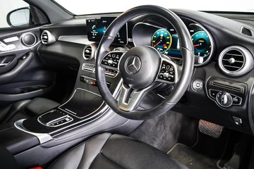 https://dvg-vehicle-assets.s3.amazonaws.com/1204119/9o0e5nlm7g5ewlmimfd6mi7f8.jpg