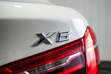 https://dvg-vehicle-assets.s3.amazonaws.com/1204120/2tk0b7jabt6trciv4o5nmhmuw.jpg