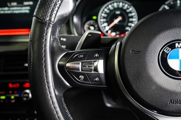 https://dvg-vehicle-assets.s3.amazonaws.com/1204120/a5lss8sbnguj38v9bj4o7qexh.jpg