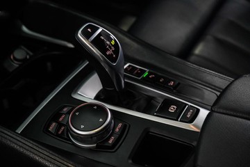 https://dvg-vehicle-assets.s3.amazonaws.com/1204120/erzhozg9uka9dftvbc8e7ybos.jpg