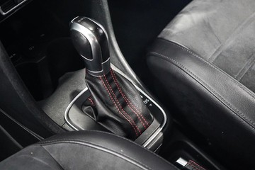 https://dvg-vehicle-assets.s3.amazonaws.com/1204121/1u4m4mn03vwwh7owb4vy2ihcm.jpg