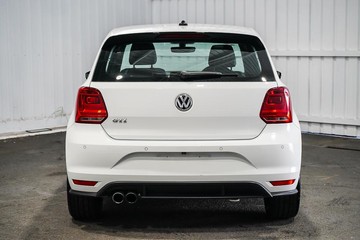 https://dvg-vehicle-assets.s3.amazonaws.com/1204121/3yfxip2ocm7hgjy7k5hzapna3.jpg