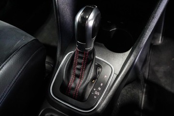https://dvg-vehicle-assets.s3.amazonaws.com/1204121/9xvc1yfzuqtauf2o9jr76ggy6.jpg