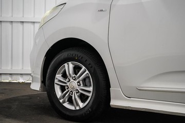 https://dvg-vehicle-assets.s3.amazonaws.com/1204122/1h4ylaw34ets15mhlwhu6yv4a.jpg