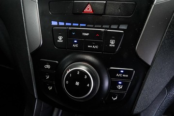 https://dvg-vehicle-assets.s3.amazonaws.com/1204128/2zzjyq76czm0ldj6muo0t3ukm.jpg