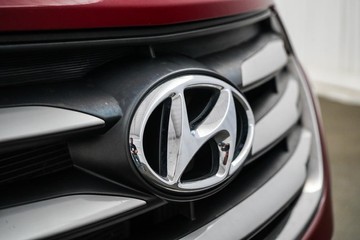 https://dvg-vehicle-assets.s3.amazonaws.com/1204128/5yi8i6ltxspg4dtqvarme3jtm.jpg