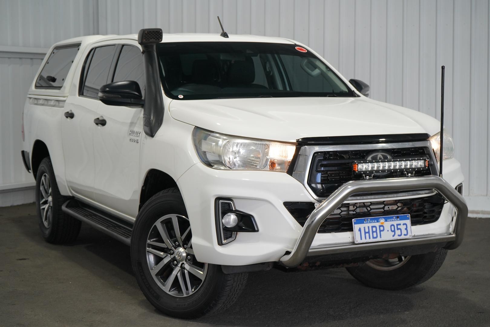 Toyota Hilux image 1