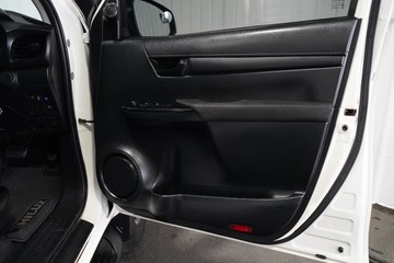 https://dvg-vehicle-assets.s3.amazonaws.com/1204131/gsrvxp5kq4gf6yoserevpabr.jpg