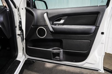 https://dvg-vehicle-assets.s3.amazonaws.com/1204134/607wgx5kvzsab56bkb60yndh8.jpg