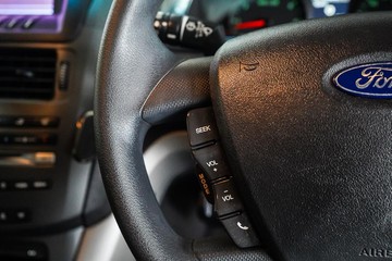 https://dvg-vehicle-assets.s3.amazonaws.com/1204134/cz0qo8oklejq9uyft5q11aq6l.jpg