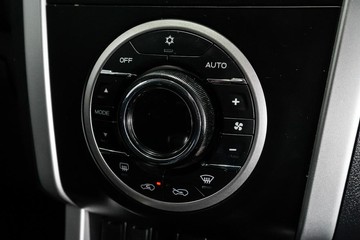 https://dvg-vehicle-assets.s3.amazonaws.com/1204140/7twxah5a8nb58wpb14xvee0nf.jpg