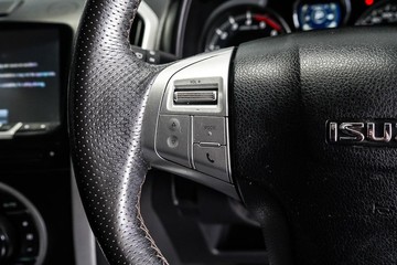 https://dvg-vehicle-assets.s3.amazonaws.com/1204140/auf1w7umaae0q8tgzsyabeove.jpg