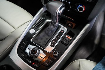 https://dvg-vehicle-assets.s3.amazonaws.com/1204141/5qg0k7wdq1e7flozk7brq3apb.jpg
