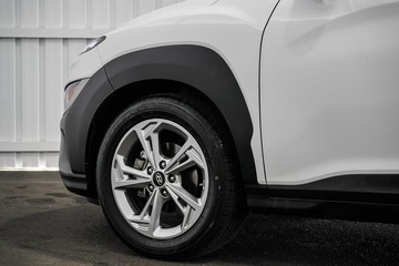 https://dvg-vehicle-assets.s3.amazonaws.com/1204145/4ykn592gmxwe5spy3rsqr1qhs.jpg