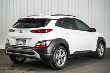 https://dvg-vehicle-assets.s3.amazonaws.com/1204145/568b1mbnuqspxby539mm12zyp.jpg