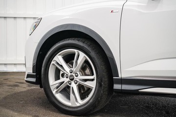 https://dvg-vehicle-assets.s3.amazonaws.com/1204152/e9udpykoqbwjgwviv67s5n7vv.jpg