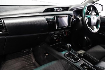 https://dvg-vehicle-assets.s3.amazonaws.com/1204160/3n3mnl3z1yvzoz5rxyah148zk.jpg